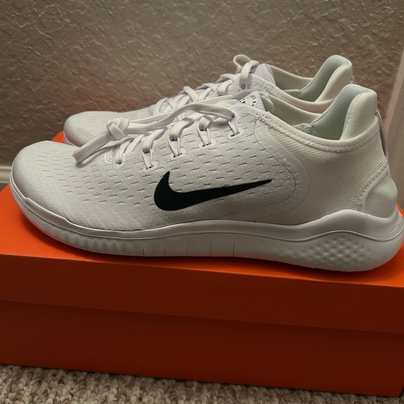 Nike Free Run ‼️STEAL PRICE‼️ - Picture 1 of 6